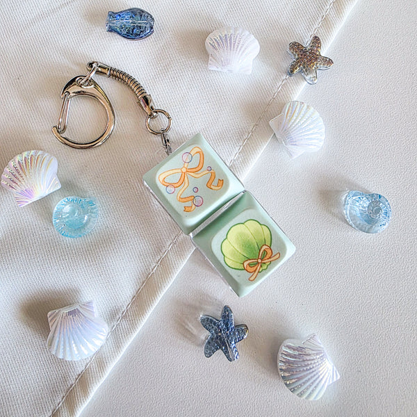 Shell Magical Girl Clicky Keycap Set